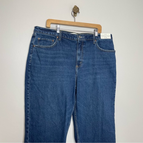 Abercrombie & Fitch Women’s Vintage Straight High Rise Jeans in Dark Wash NWT - Picture 4 of 12